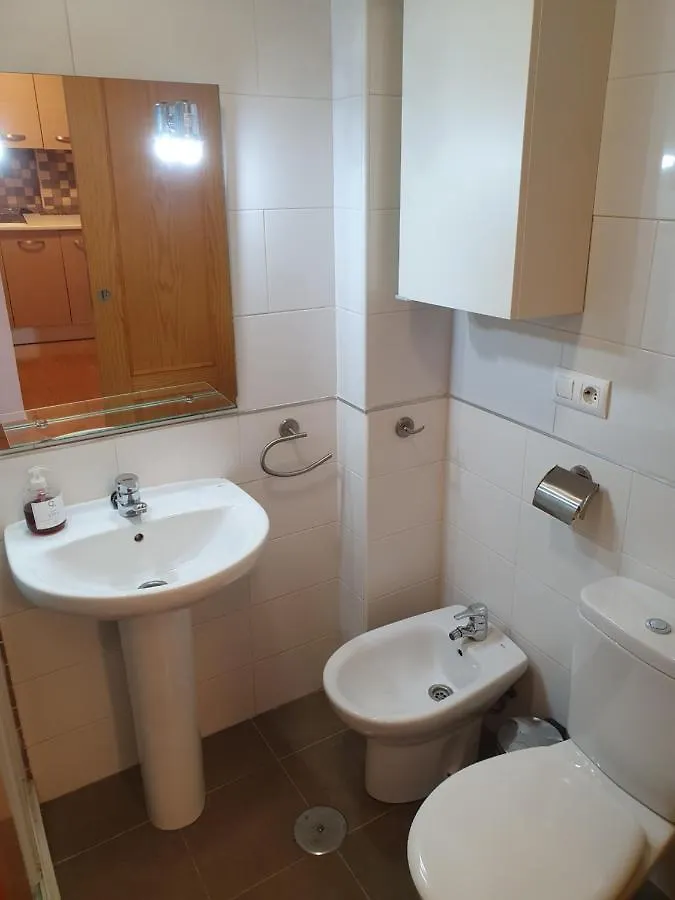 2H, Aire Acondic, 50M2, 1 Dormitorio, 4 Huespedes, Wifi Gratis La Linea de la Concepcion Apartment